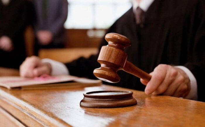 П’ятирічний вирок за крадіжку банківської картки та шахрайство