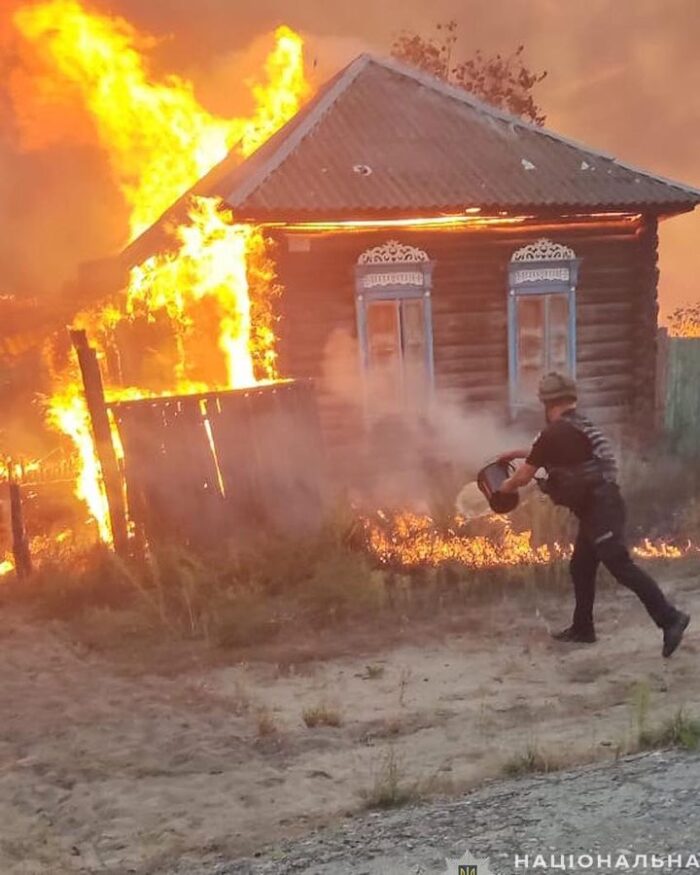 Росія обстріляла Чернігівщину: є пошкодження будинків