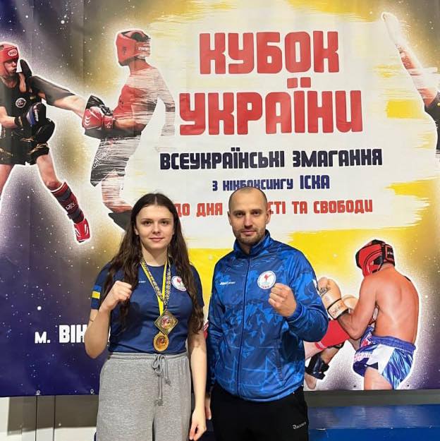 Знай наших: у Вінниці семенівські кікбоксерки вибороли п&rsquo;ять золотих медалей