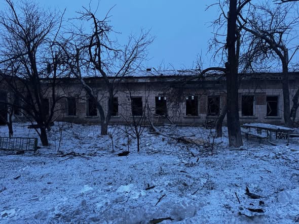 У Новгород-Сіверському та Семенівці зафіксували пошкодження після атаки безпілотників