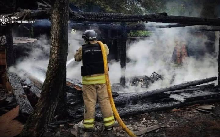 У Семенівці та селі громади через удари безпілотників пошкоджено майно