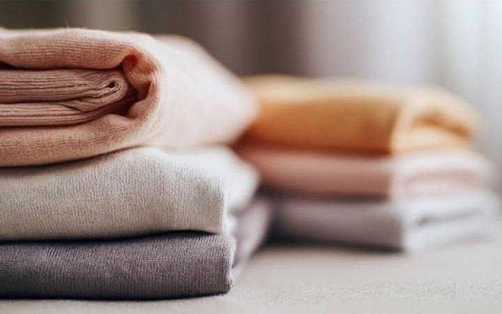 Вразливі категорії населення можуть безкоштовно отримати одяг у Семенівці