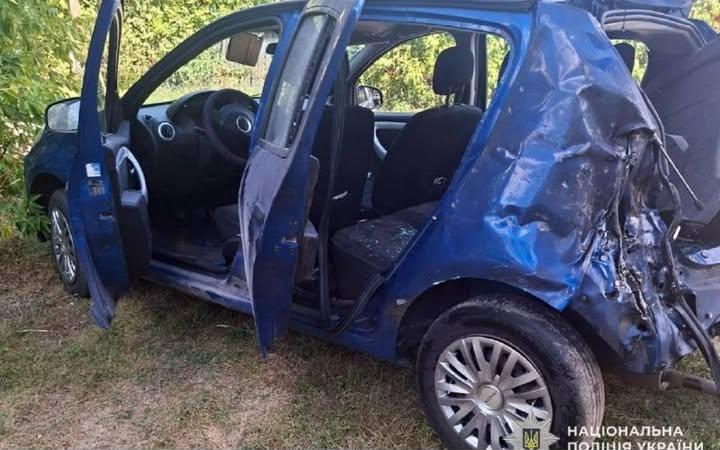 Російський FPV-дрон атакував авто у Семенівці: поранено двох жінок